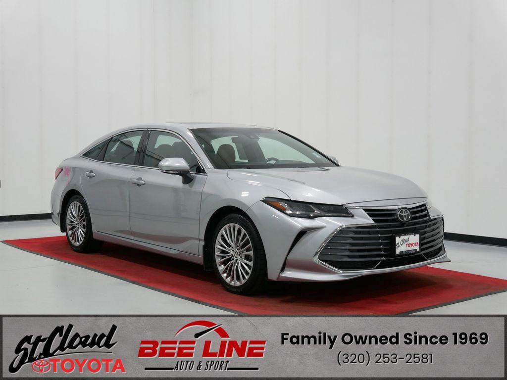 Toyota Avalon 2022