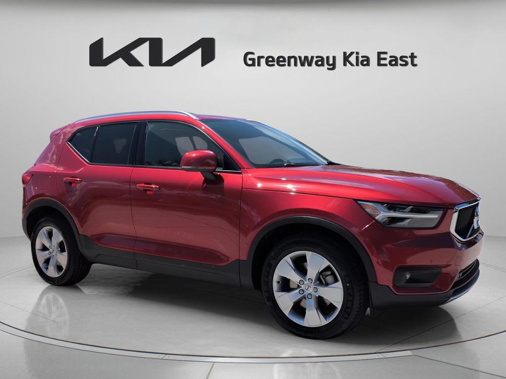 Volvo XC40 2021