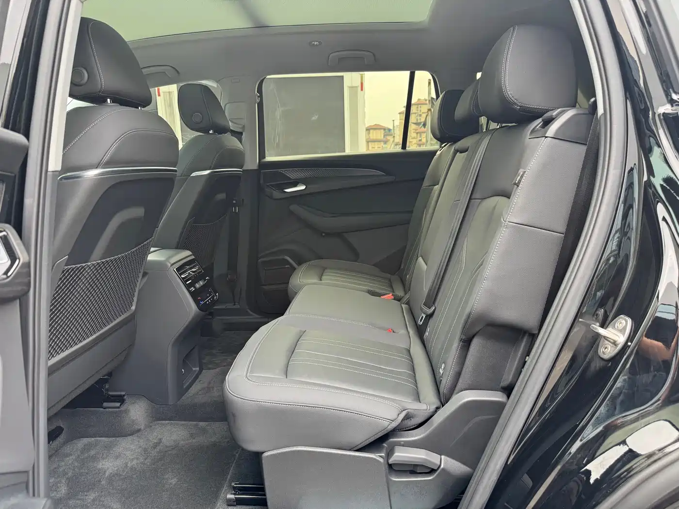 Audi Q6 2025