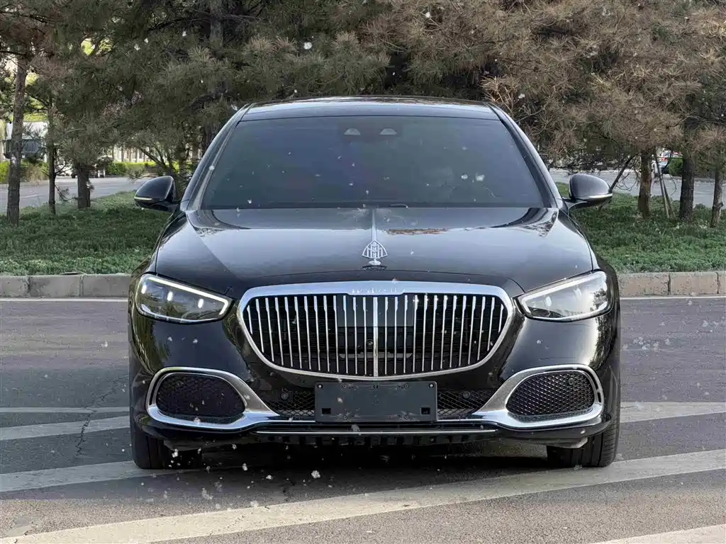 Mercedes-Benz Maybach S-Класс 2024