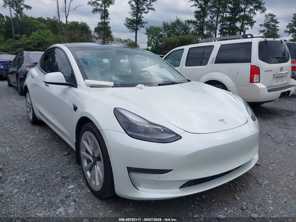 Tesla Model 3 2022