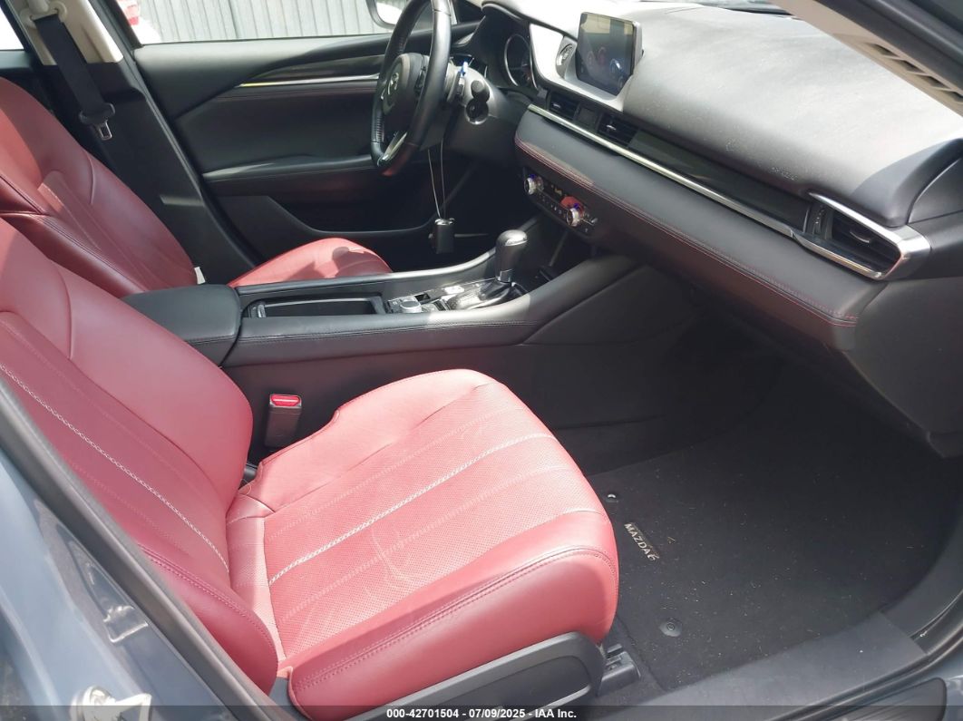 Mazda 6 2021