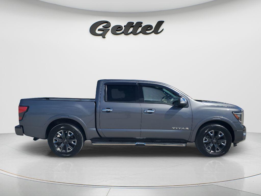 Nissan Titan 2024