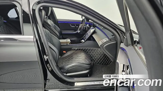 Mercedes-Benz S-Класс 2021