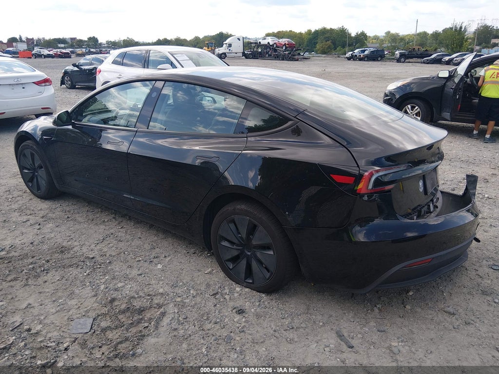 Tesla Model 3 2025