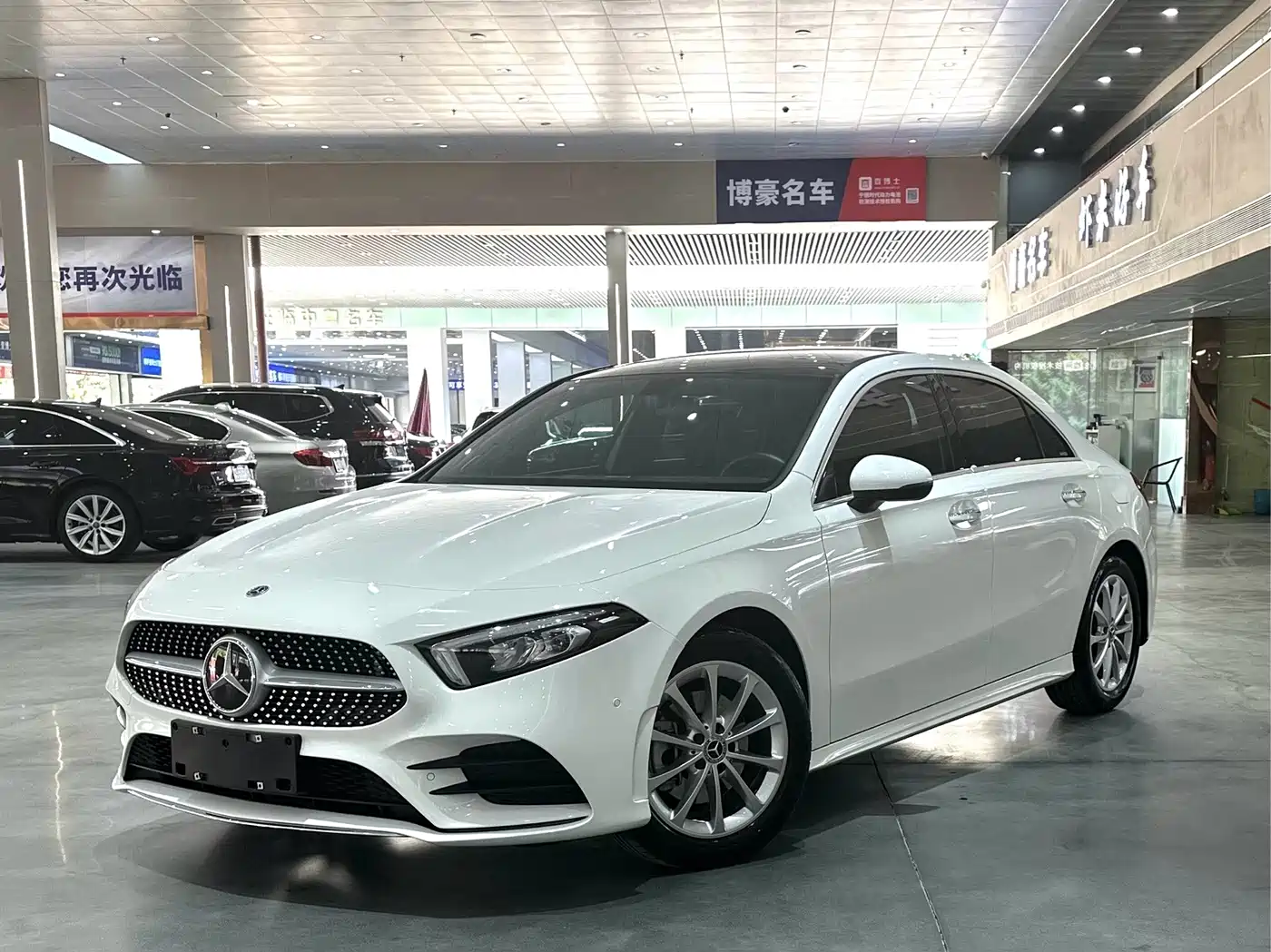 Mercedes-Benz A-Класс 2022