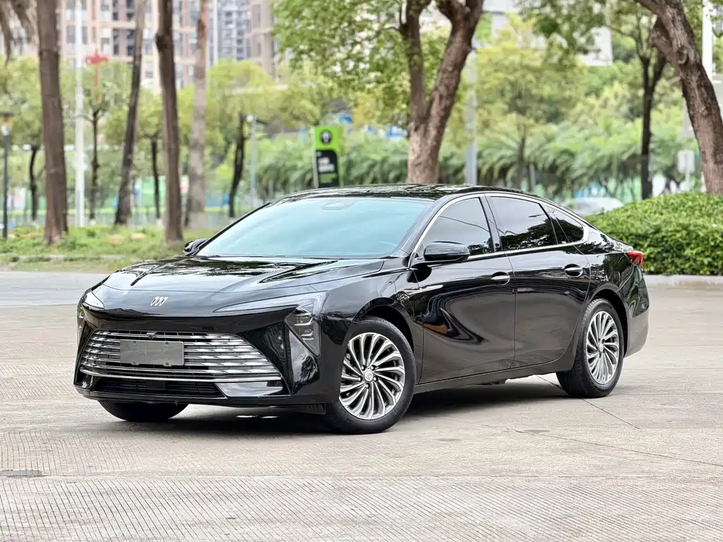 Buick LaCrosse 2023