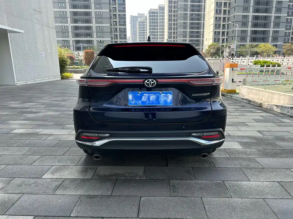 Toyota Harrier 2022