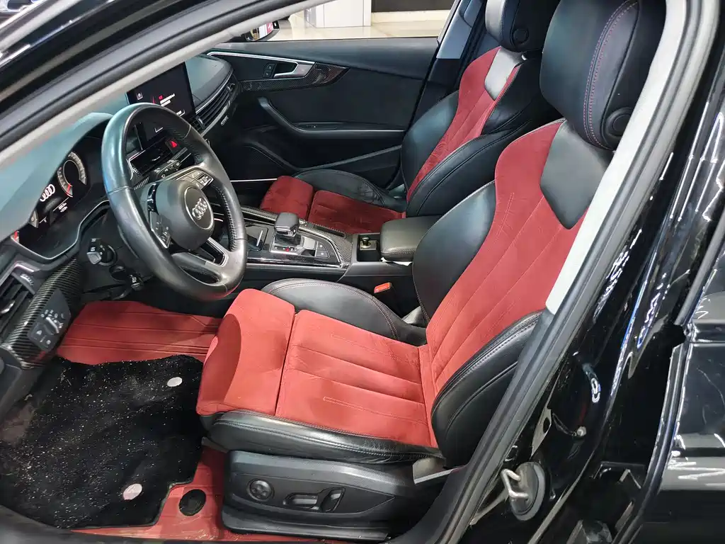 Audi A4 2021