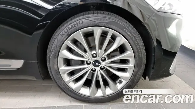 Kia K9 2022