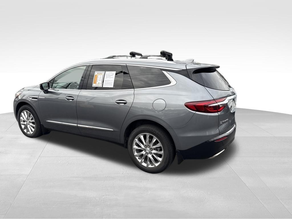 Buick Enclave 2021