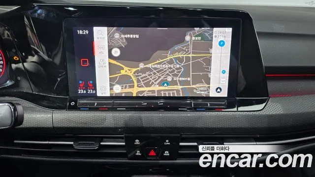 Volkswagen Golf 2024