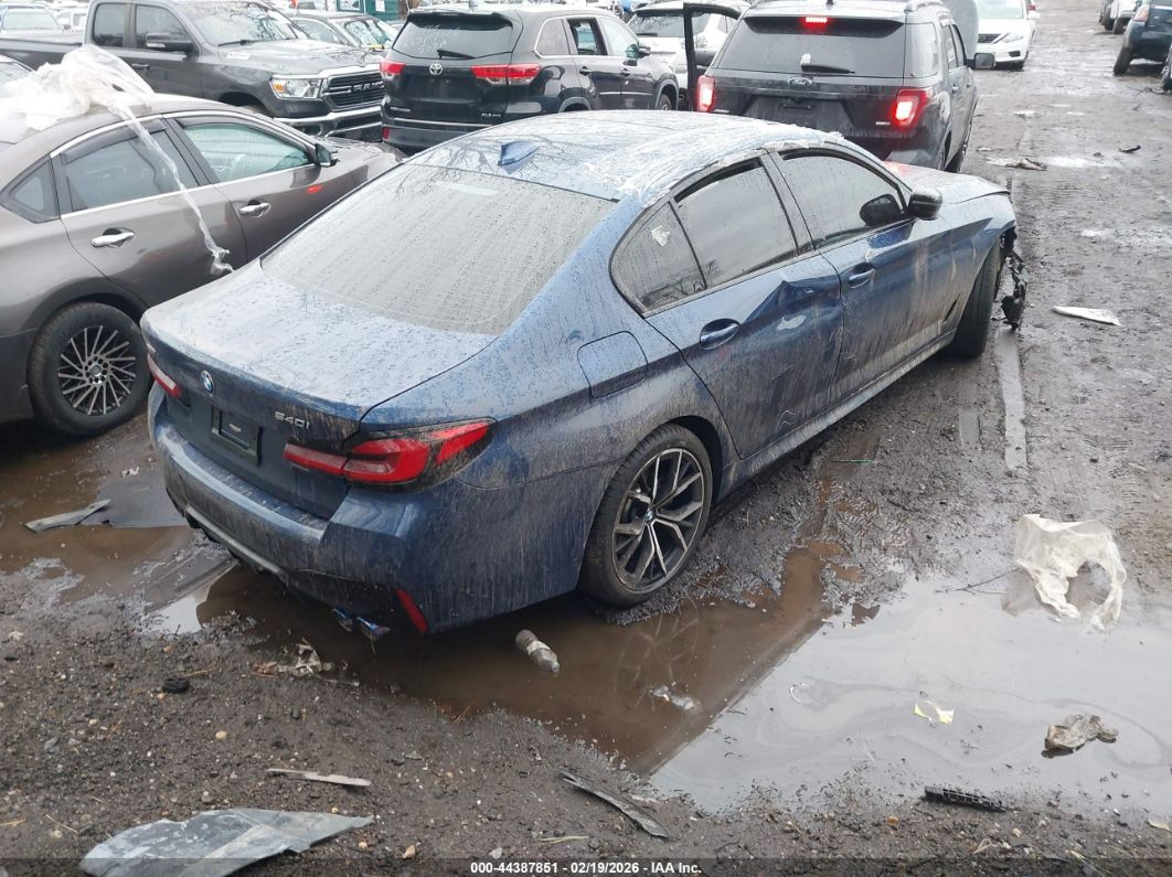 BMW 540 2022