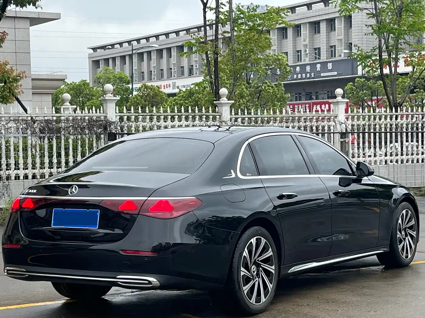 Mercedes-Benz E-Класс 2024