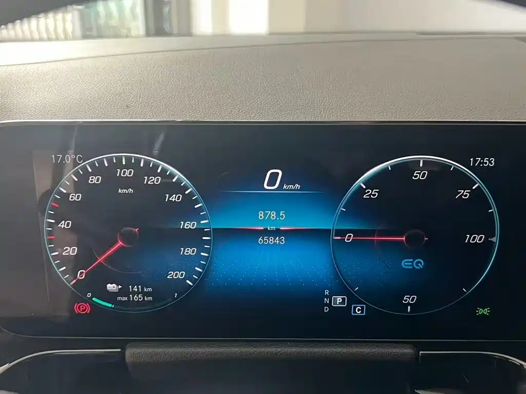 Mercedes-Benz EQA 2023