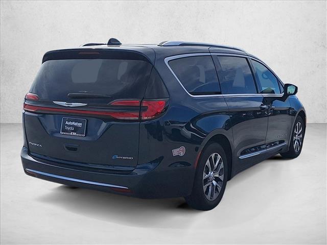 Chrysler Pacifica 2023
