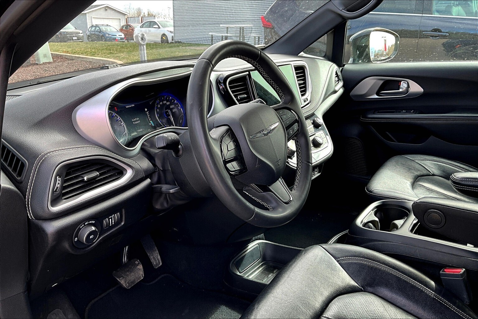 Chrysler Pacifica 2022