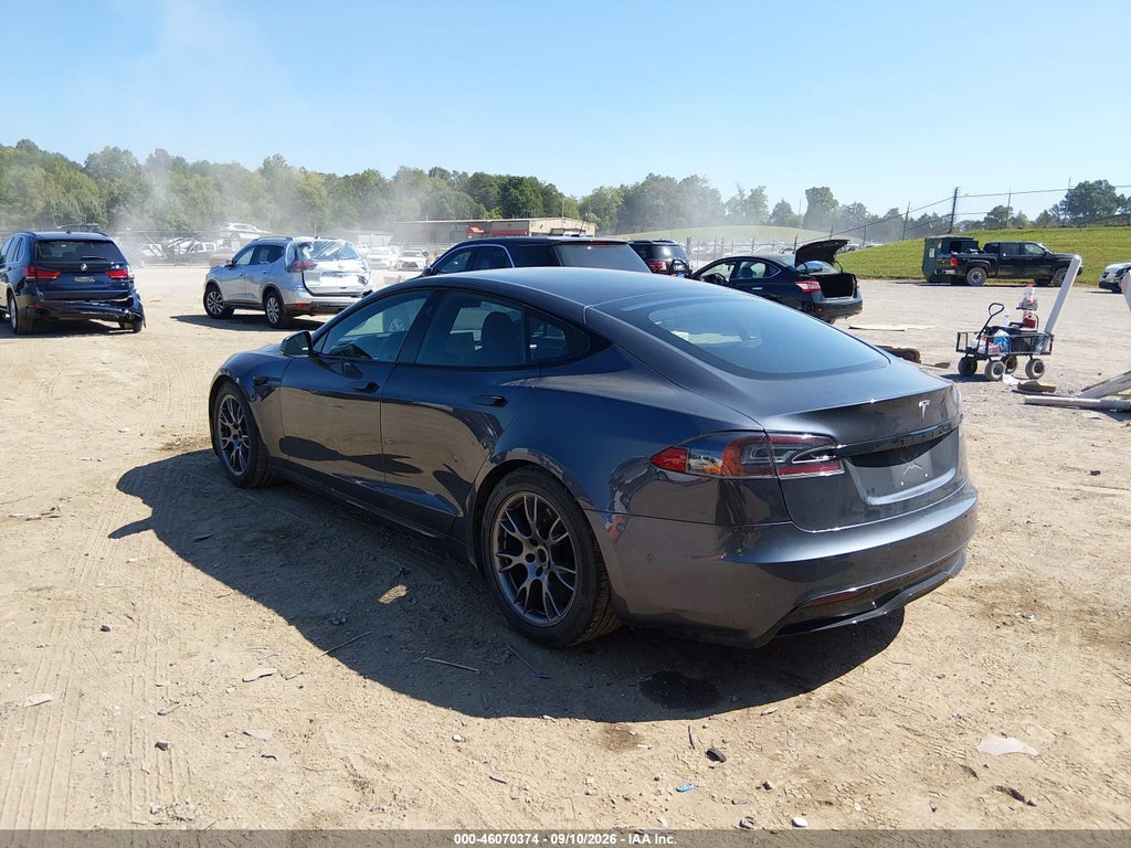 Tesla Model S 2021