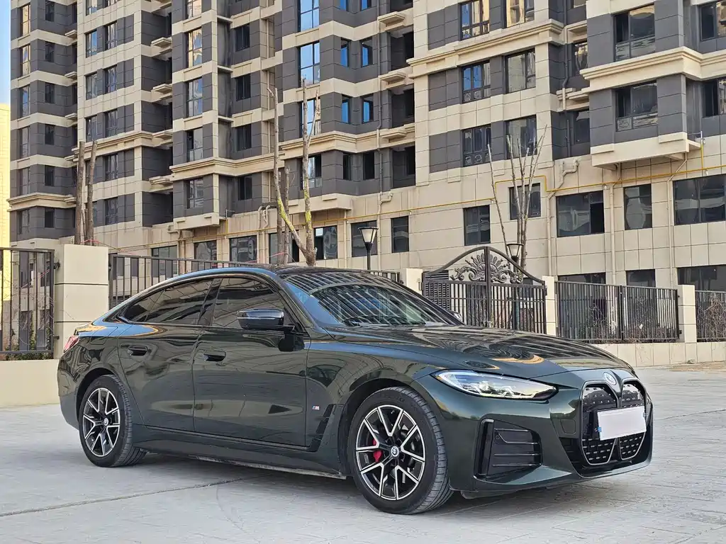 BMW i4 2022
