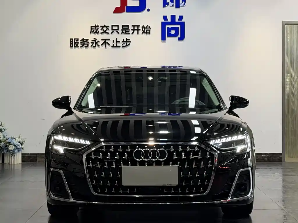 Audi A8 2022