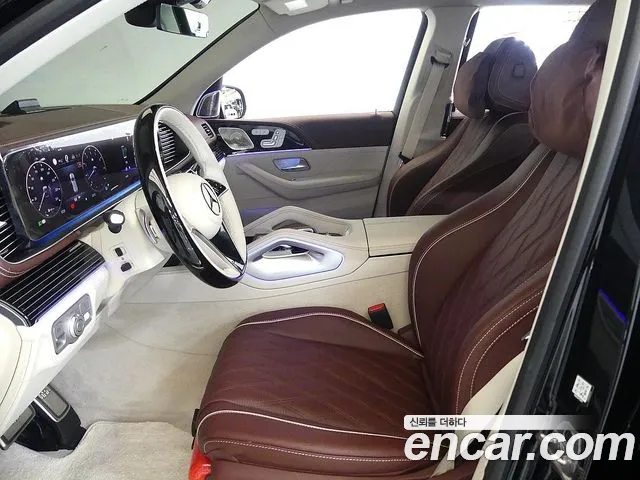 Mercedes-Benz GLS 2025