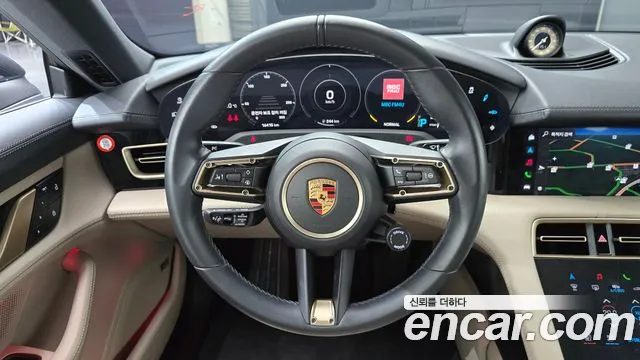 Porsche Taycan 2023