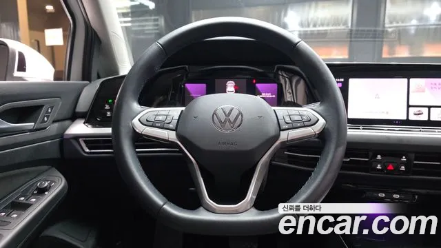 Volkswagen Golf 2023