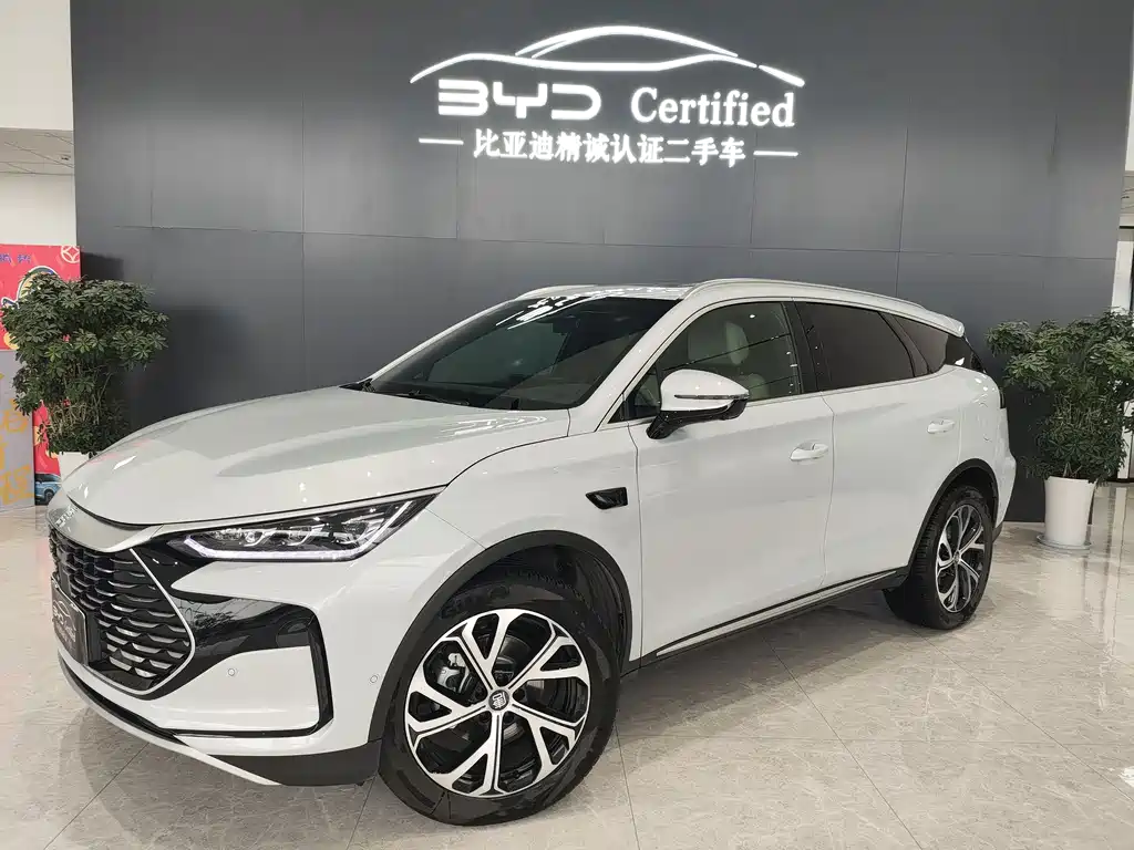 BYD Tang 2025