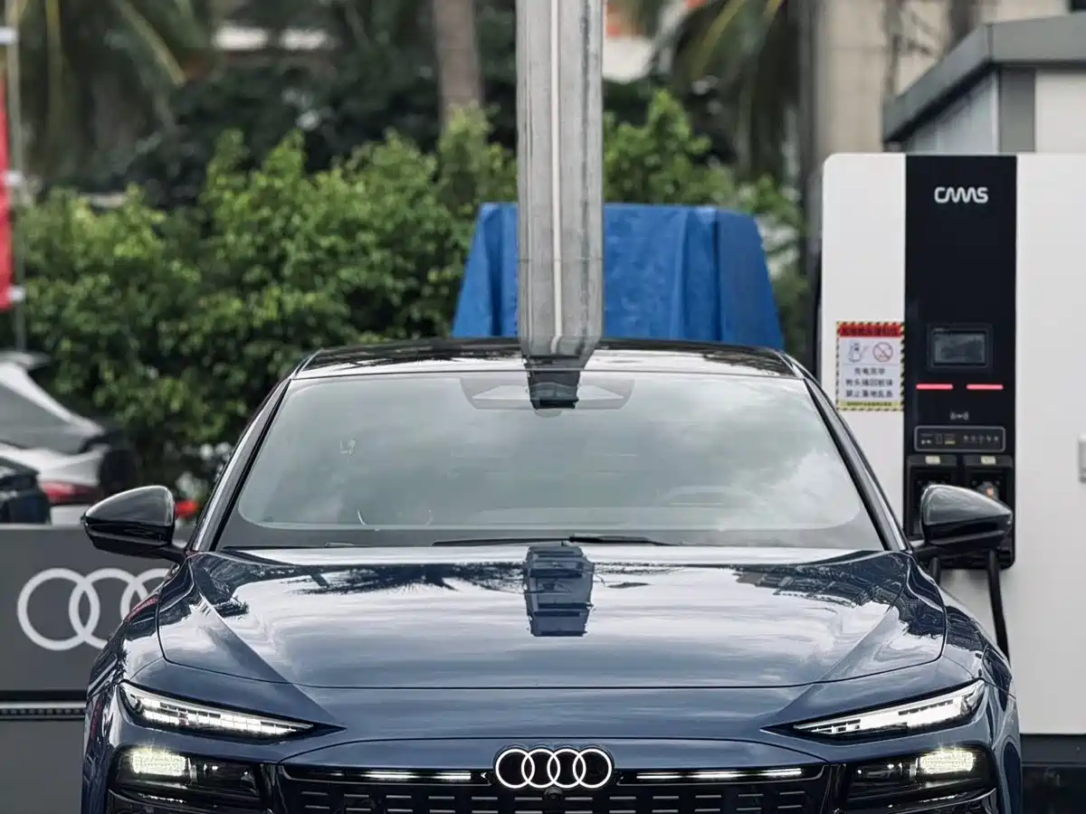 Audi e-tron 2026