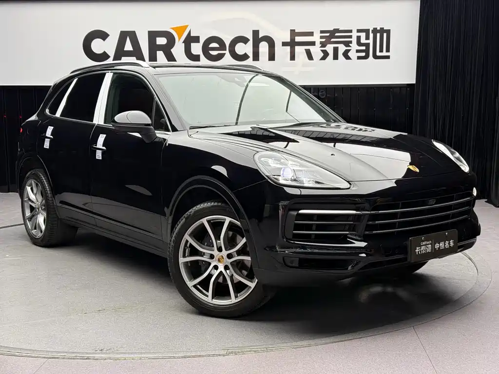 Porsche Cayenne 2022