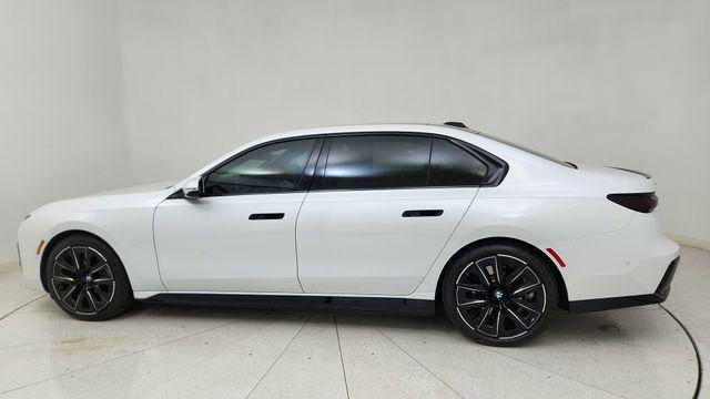 BMW i7 2023