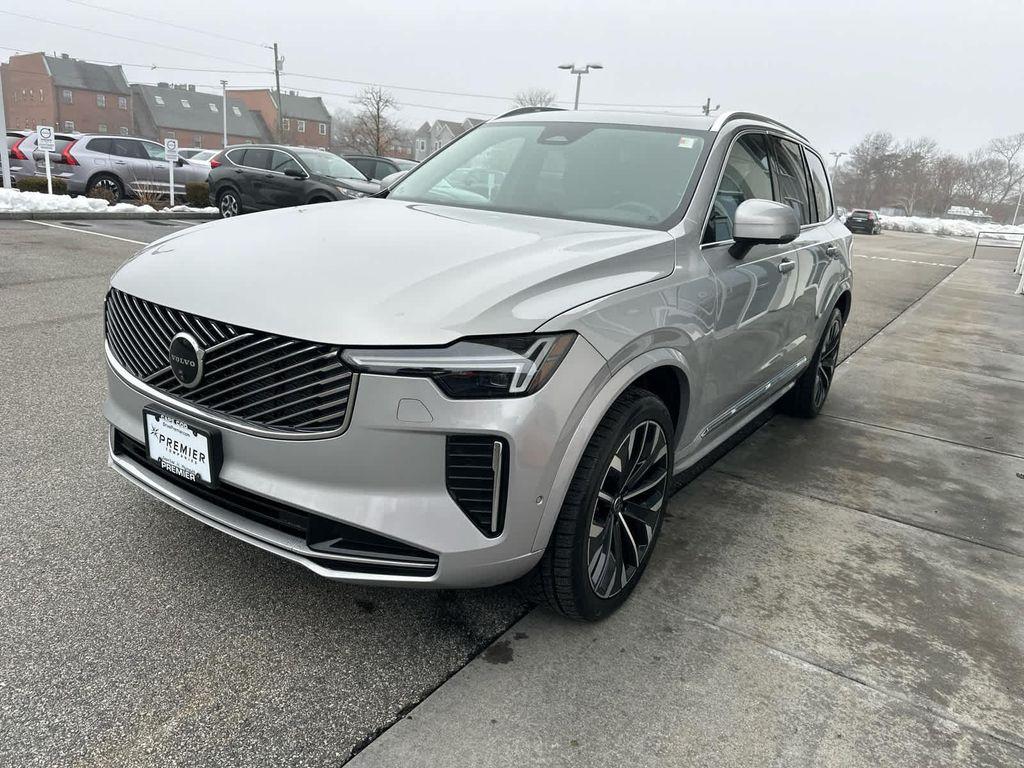 Volvo XC90 2025