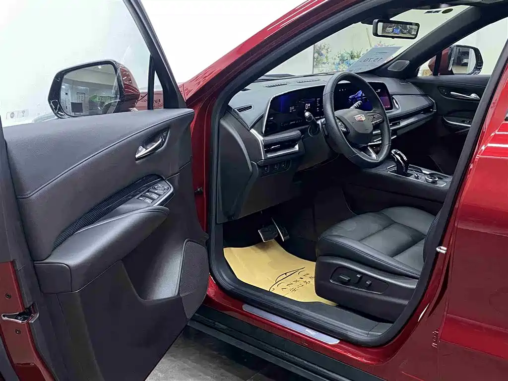Cadillac XT4 2023