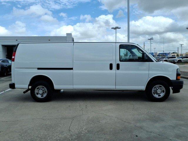 Chevrolet Express 2023
