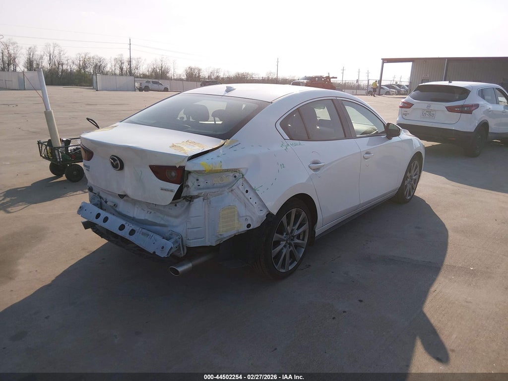 Mazda 3 2022