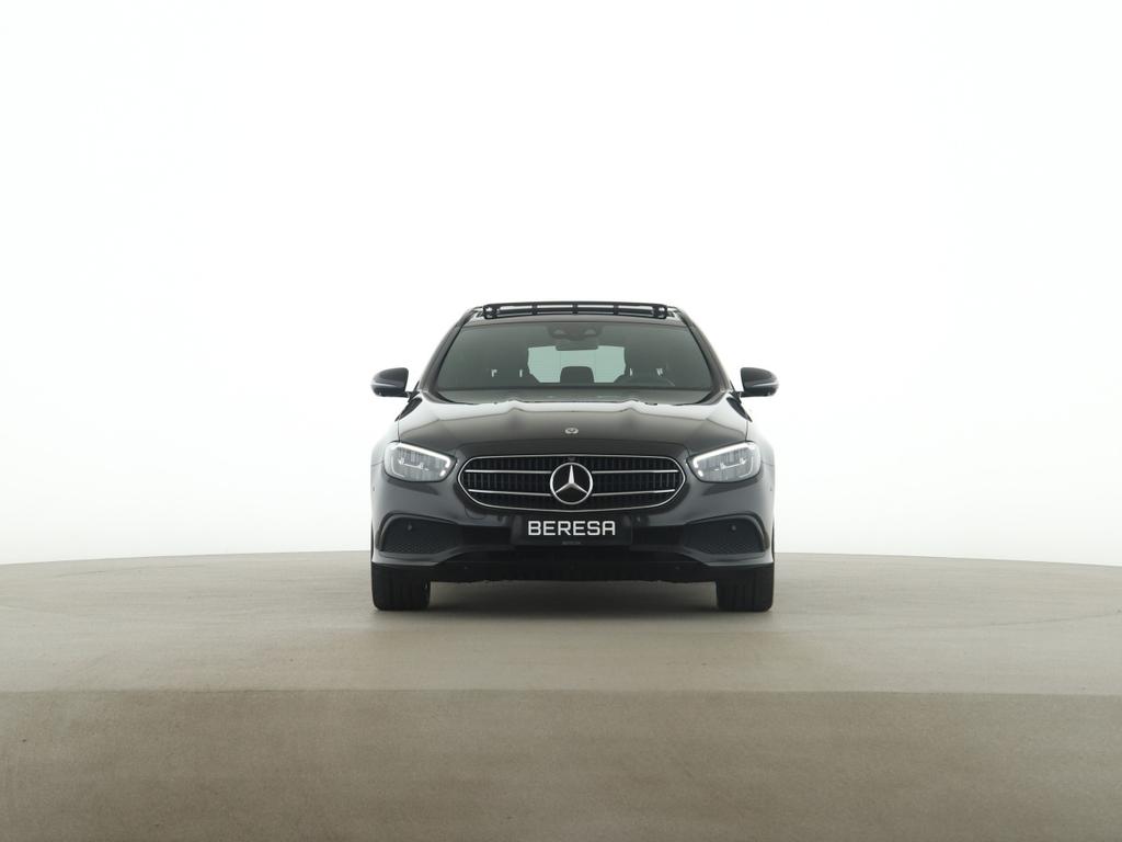 Mercedes-Benz E 300 2022