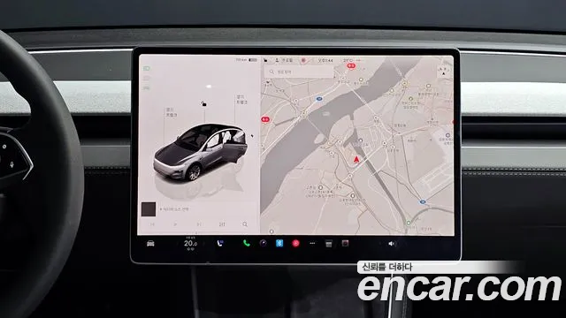 Tesla Model Y 2025