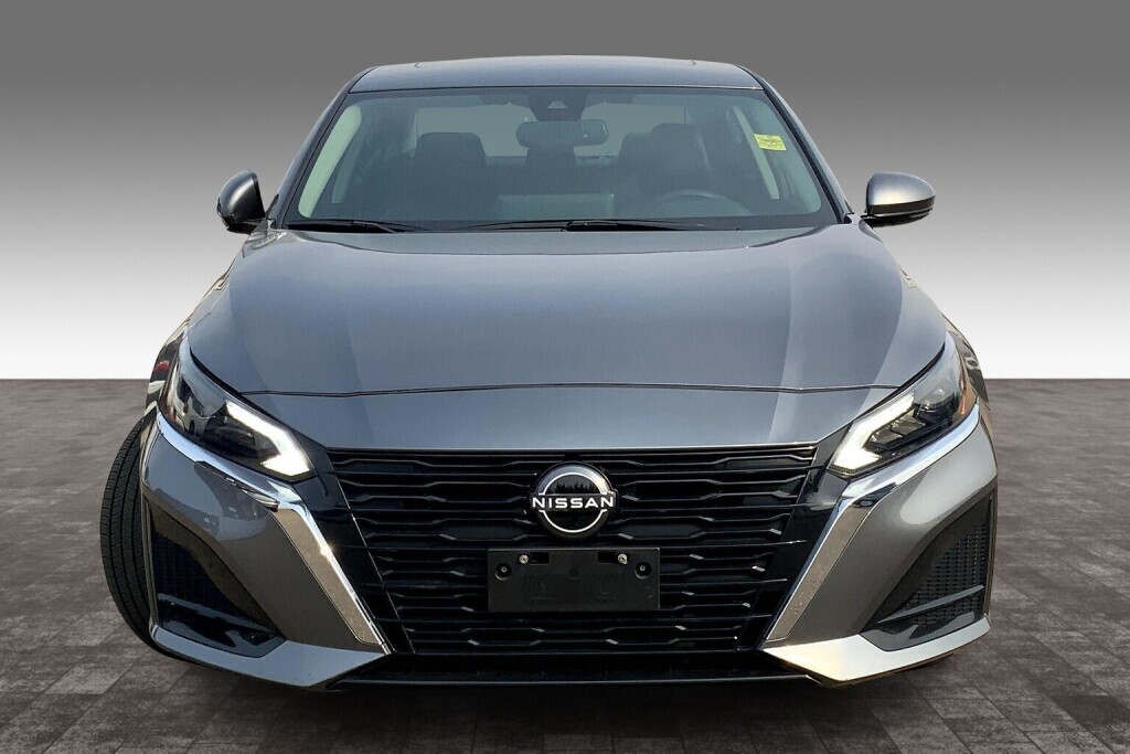 Nissan Altima 2024