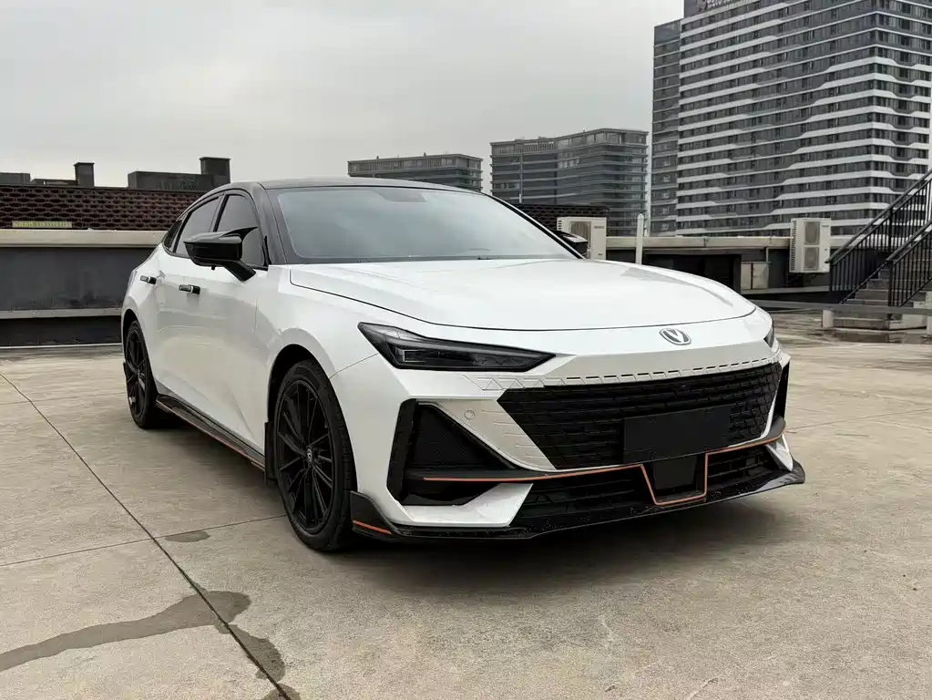 Changan UNI-V 2023