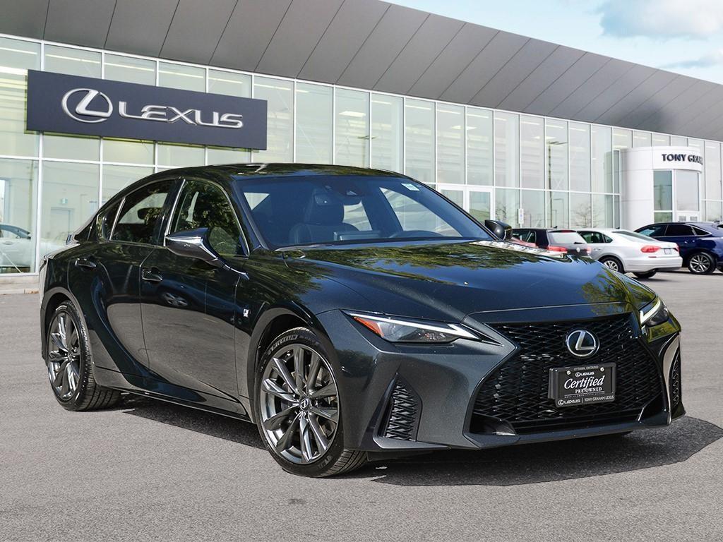 Lexus IS 2021