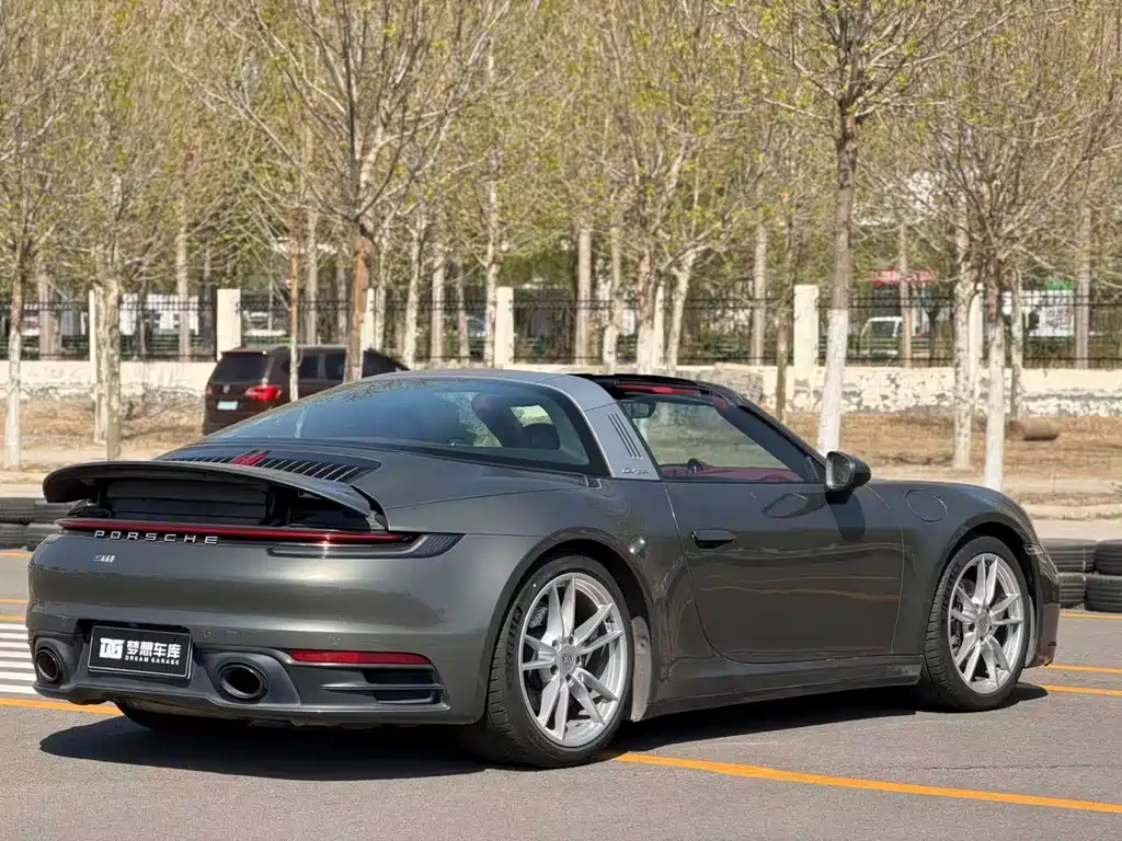 Porsche 911 2022