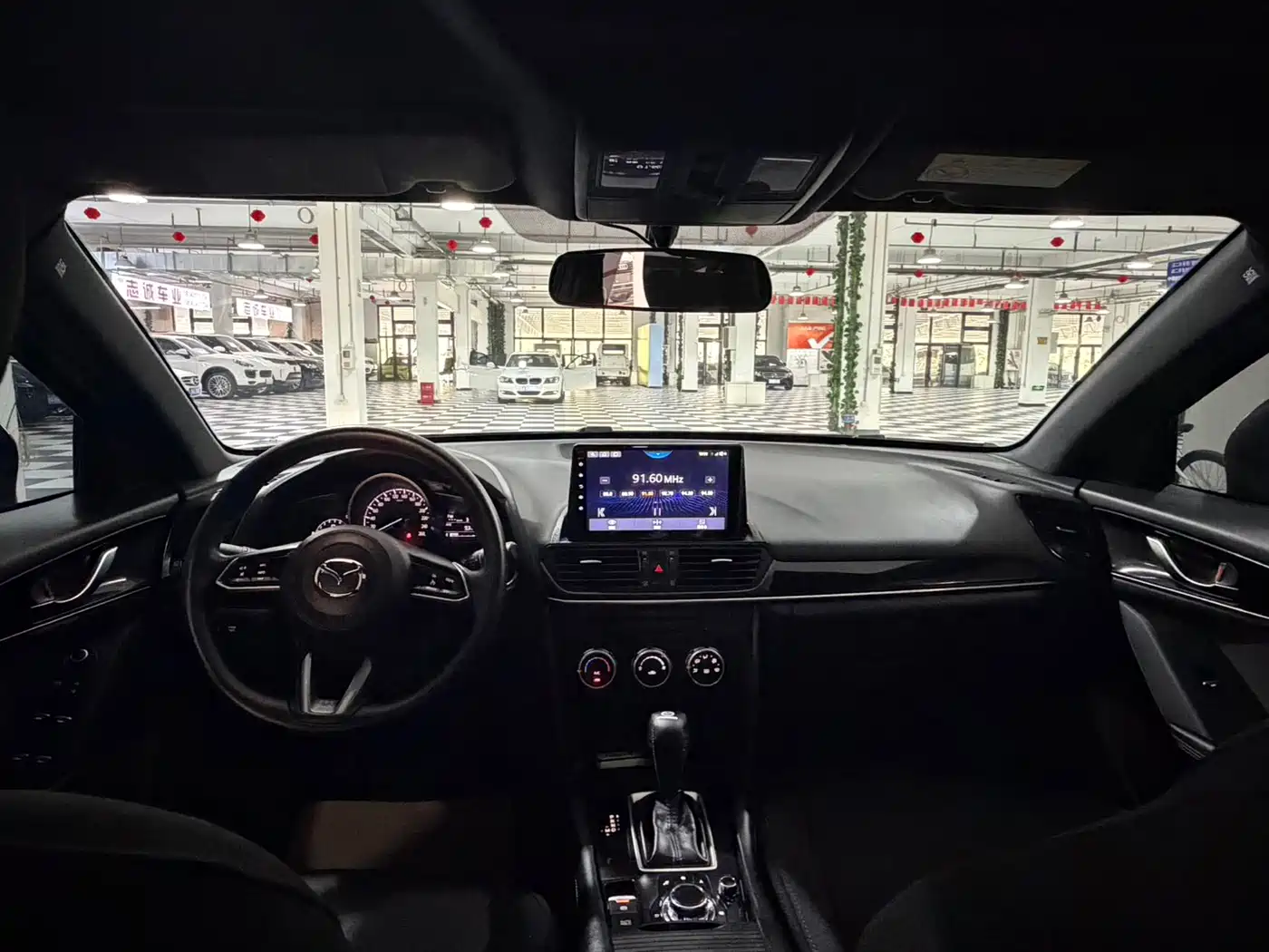 Mazda CX-4 2023