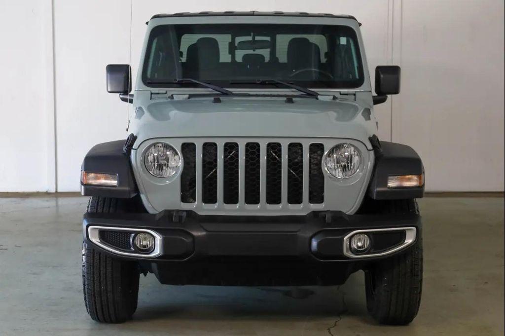 Jeep Gladiator 2023