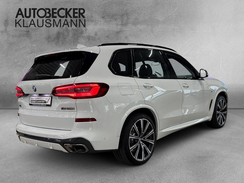 BMW X5 M50 2023