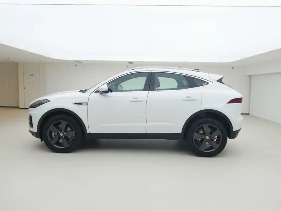 Jaguar E-Pace 2024