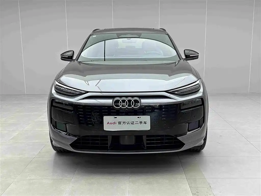 Audi e-tron 2025