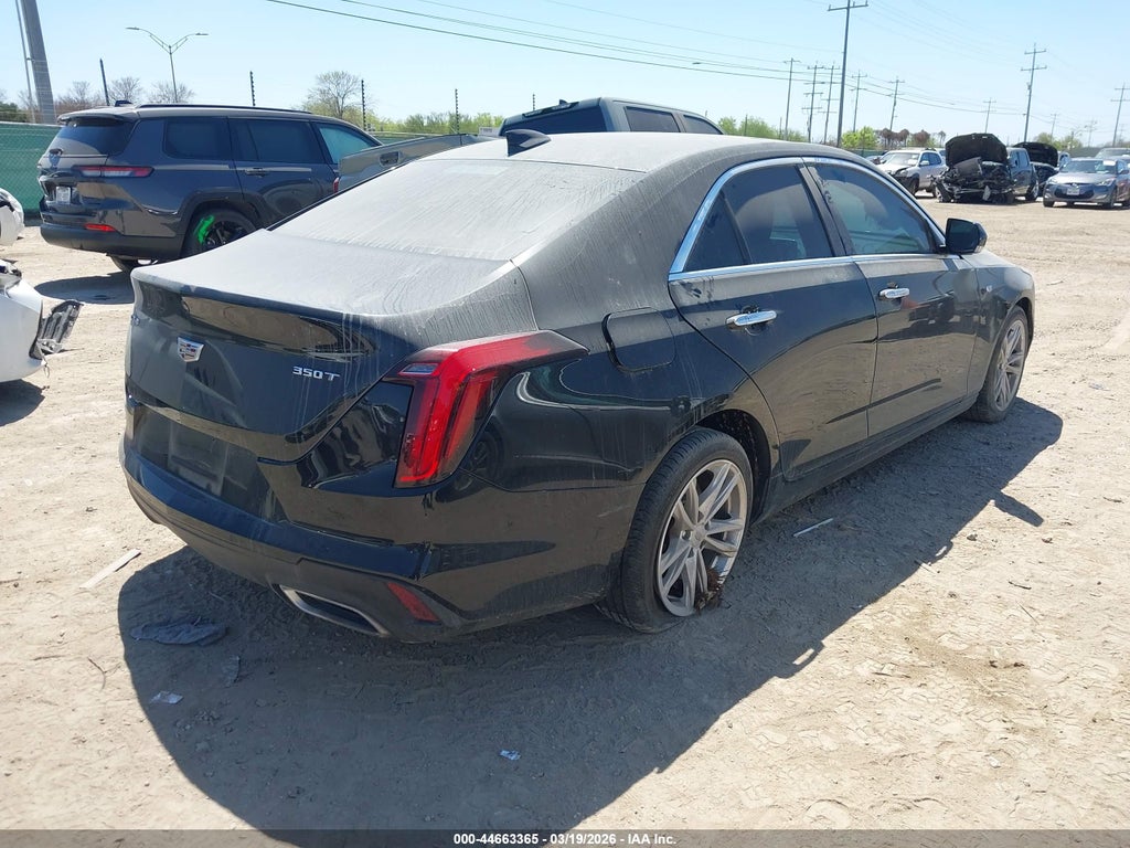Cadillac CT4 2022