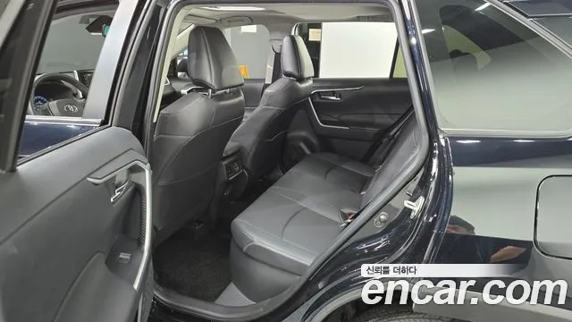 Toyota RAV4 2023