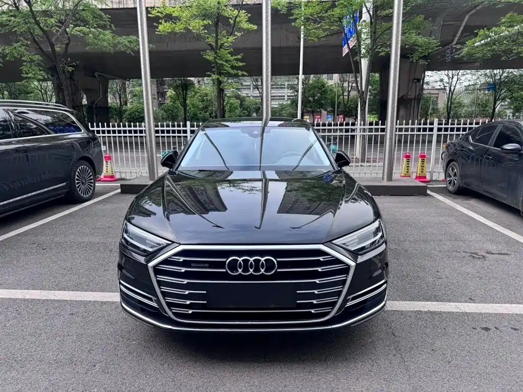 Audi A8 2021