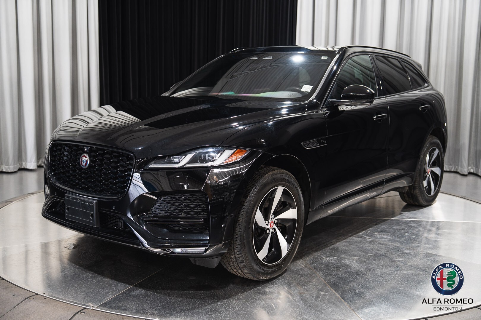 Jaguar F-Pace 2021